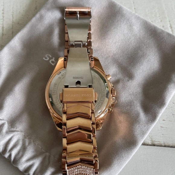 Michael Kors MK 6730 Women’s Chronograph Whitney Rose Gold-Tone Watch - Picture 6 of 16